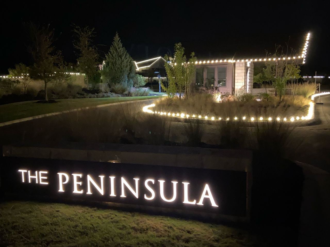 Holiday lighting installation detail